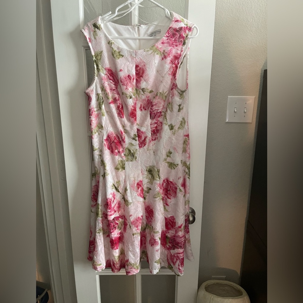 Floral Sleeveless Dress - Pink and Green